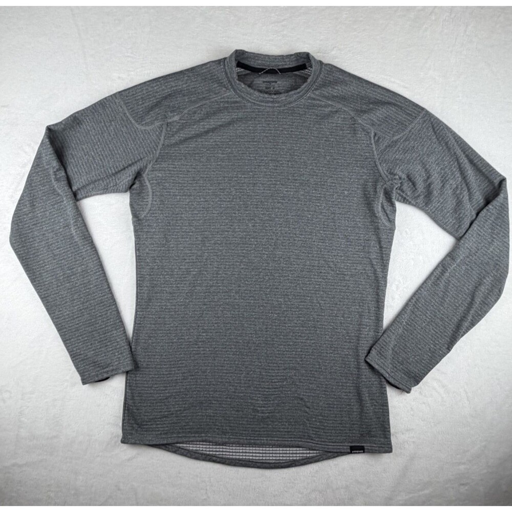 Patagonia Capilene 4 Men's size M Gray Thermal Base Layer Crew Long Sleeve Shirt